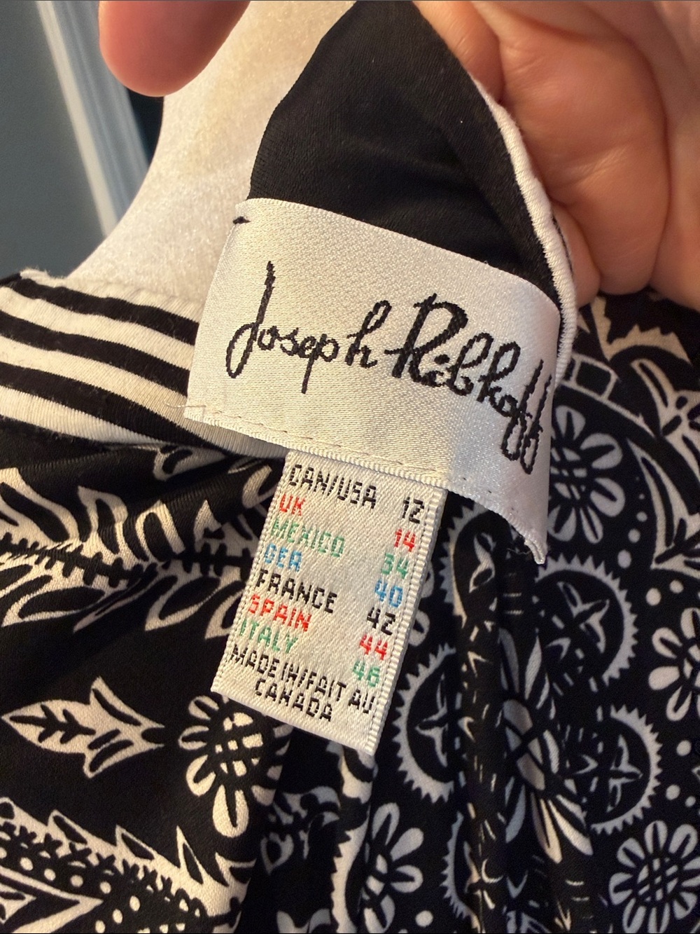Joseph Ribkoff Black White Medallion Print Shift Dress Size 12 Boho - Picture 6 of 8